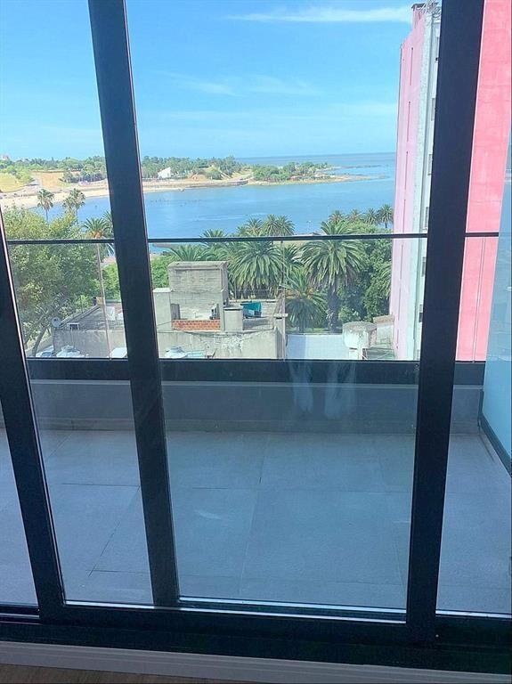 Venta Apartamento con Renta Parque Rodó Vista Monoambiente