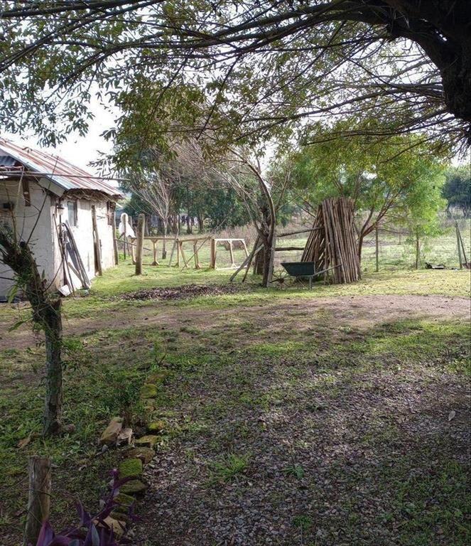 Venta casa en Aiguá, Maldonado, 2 dormitorios con terreno.
