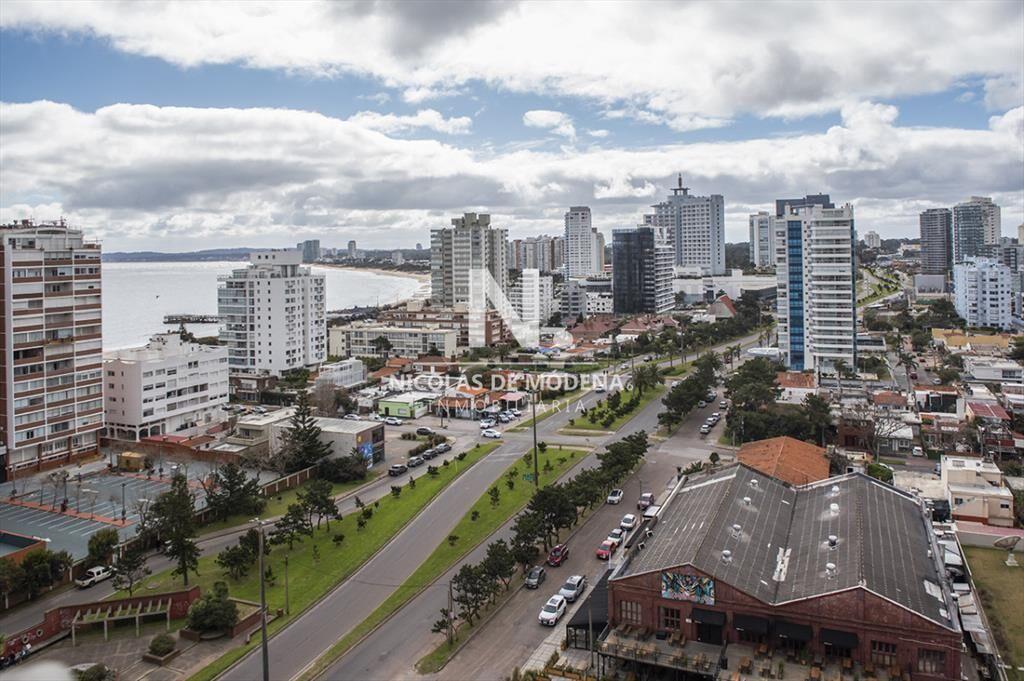 Increíble apartamento excelente vista al mar.