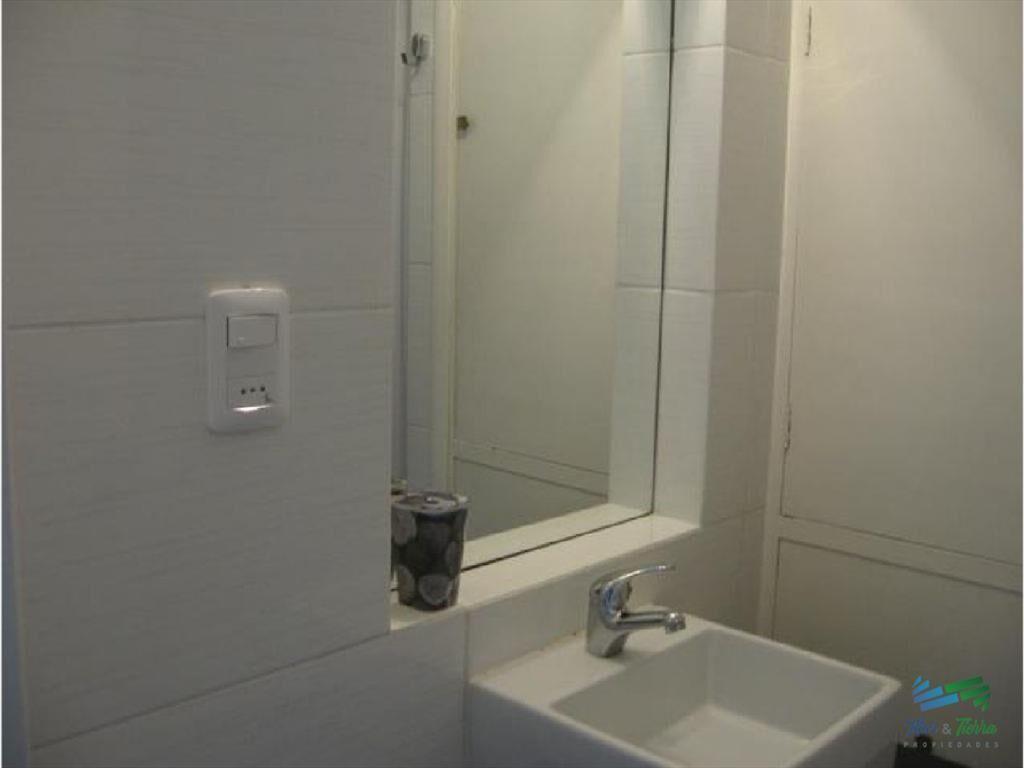 Apartamento en alquiler en Punta del Este, frente
