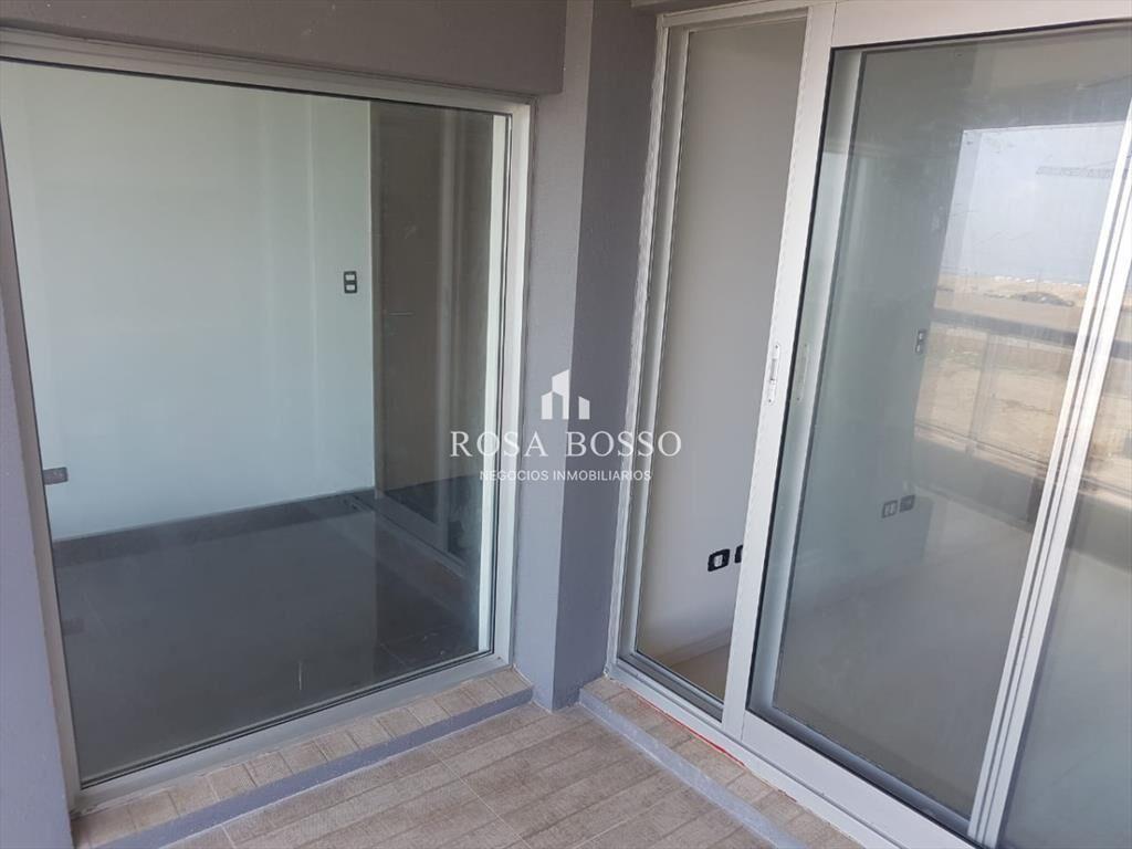 VENTA, Apartamento, 3 dormitorios, Playa Brava,