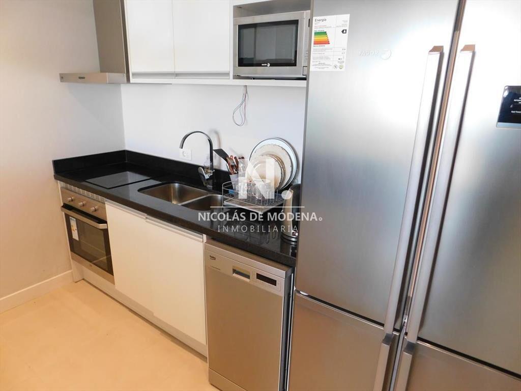 Vende apartamento de 3 dormitorios en la Barra