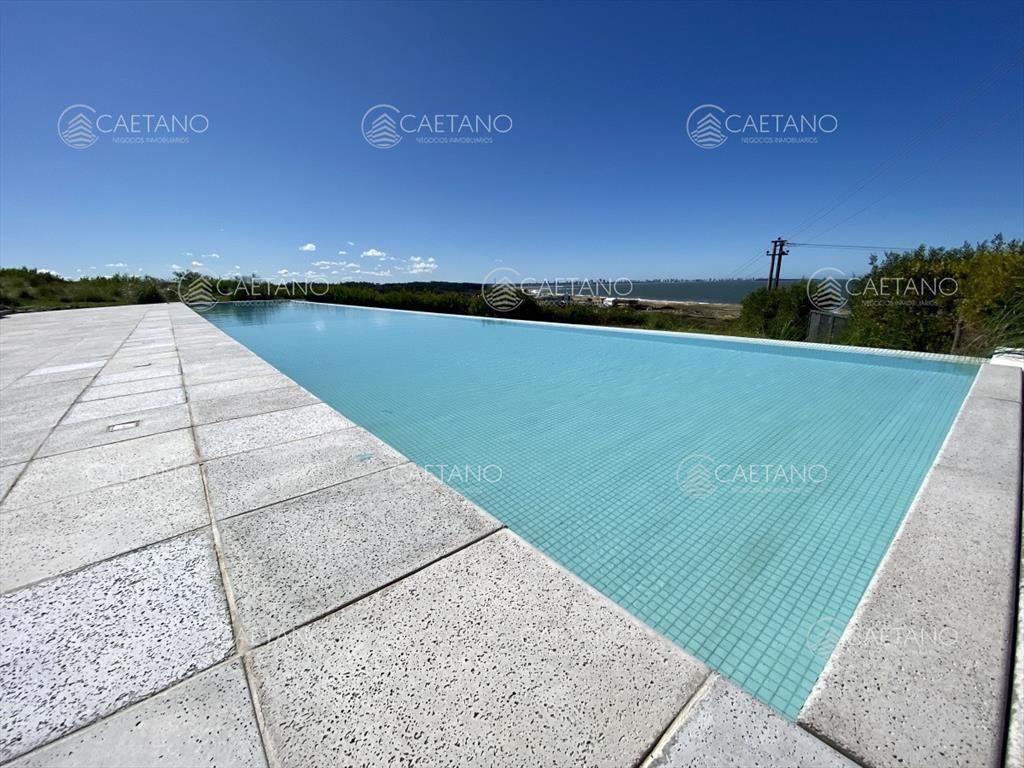 Apartamento en Venta en Punta Ballena