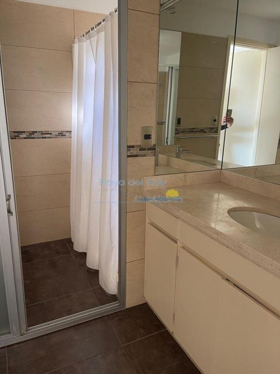 Apartamento de 4 dormitorios en edificio Fontaine