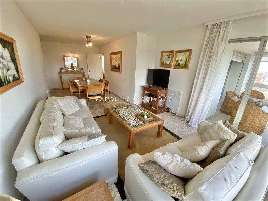 DEPARTAMENTO DE 3 DORMITORIOS EN PENINSULA, PUNTA DEL ESTE