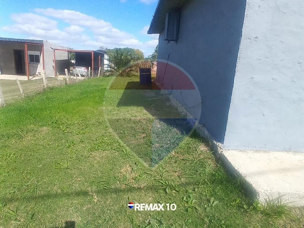 SE VENDE CASA EN 25 DE MAYO