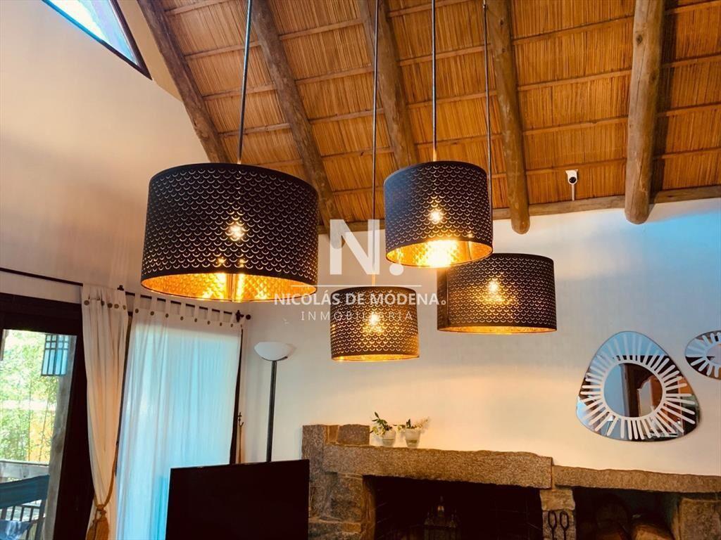 Hermosa casa en Montoya