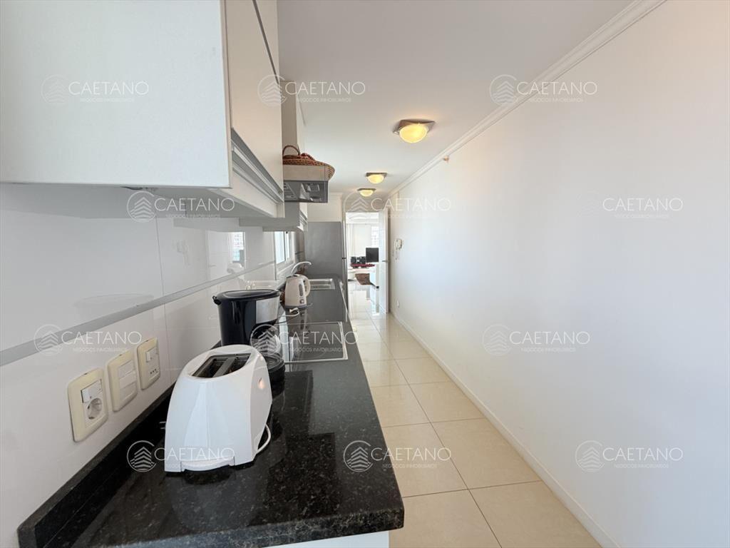 Apartamento en venta 3 dormitorios - Playa Mansa,