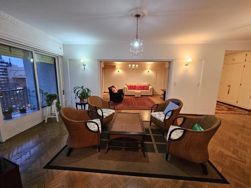 Hermoso apto en Plaza cagancha, 4 dorm, gge, excelente vist