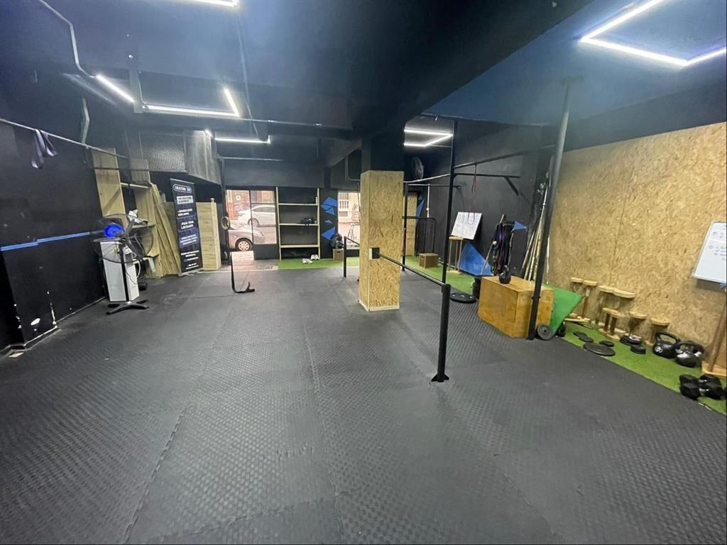LOCAL COMERCIAL EN VENTA SOBRE JULIO HERRERA Y OBES