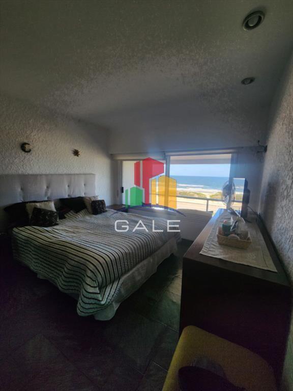 Vende apartamento de 1 dormitorio en Punta del Este, con vi