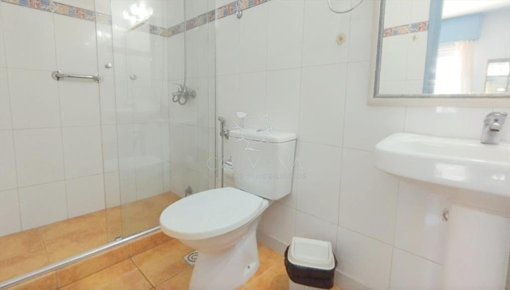 Apartamento en Peninsula a 2 de la playa brava y