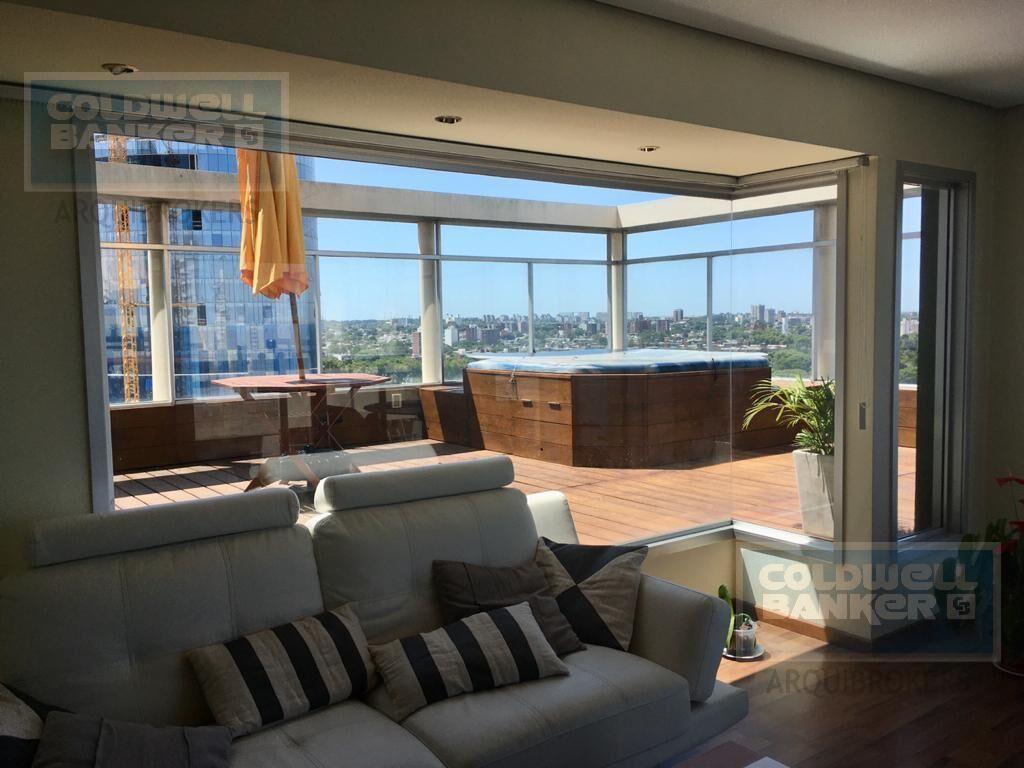 Apartamento penthouse  de 3 dormitorios en venta en Puerto