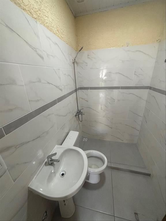 Traspaso de Alquiler Casa en Colón 2 Dormitorios 1 Baño, pa