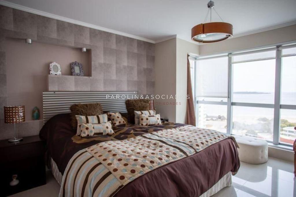 Apartamento en venta de 3 dormitorios en Miami