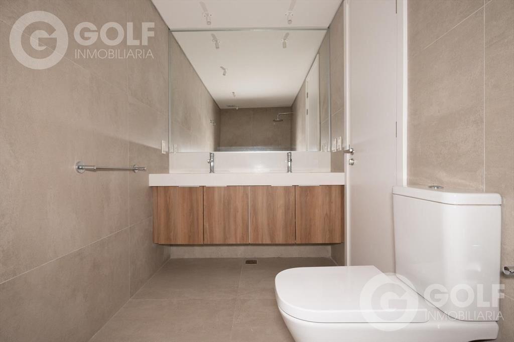 Alquiler de apartamento de 2 dormitorios y cochera doble en