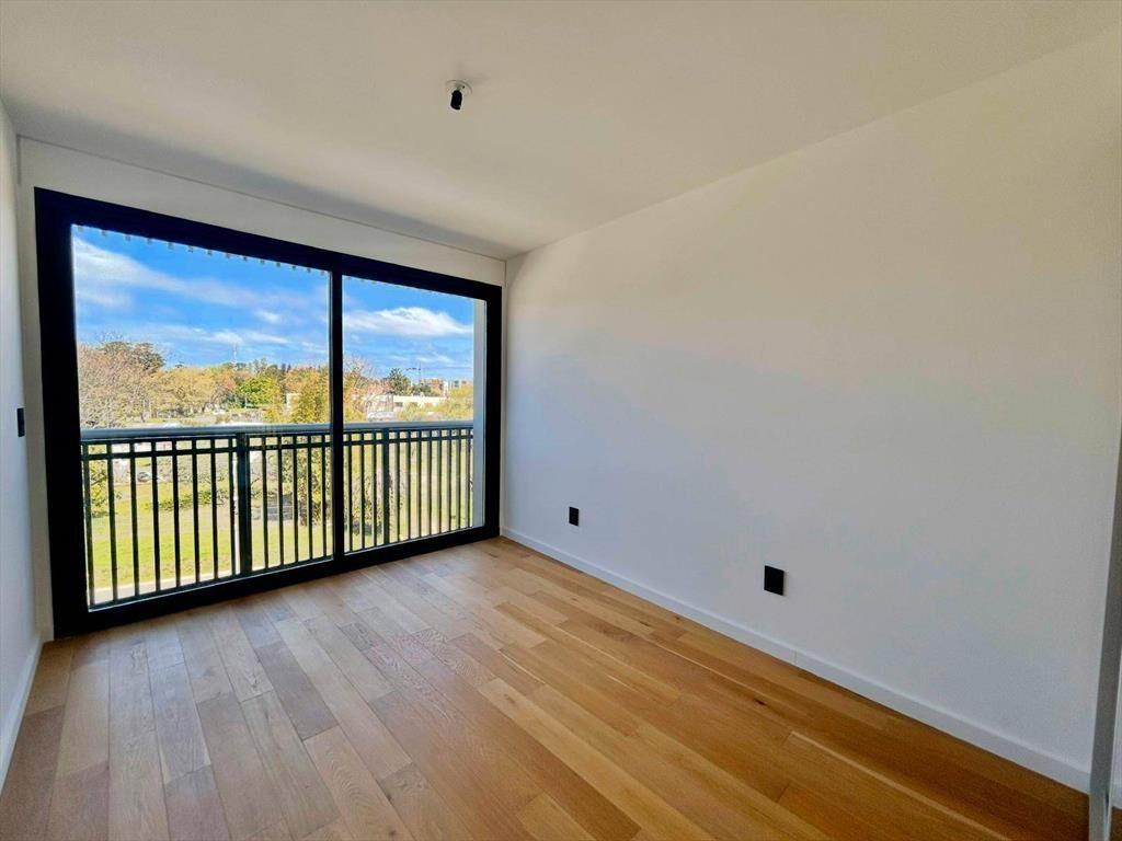 Venta de Apartamento con 3 dormitorios en Carrasco norte