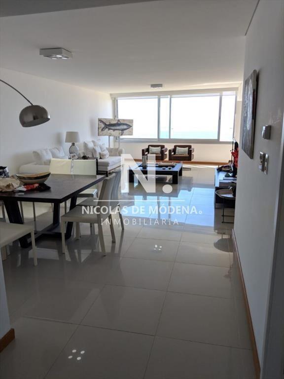 Departamento en alquiler con excelente diseño y