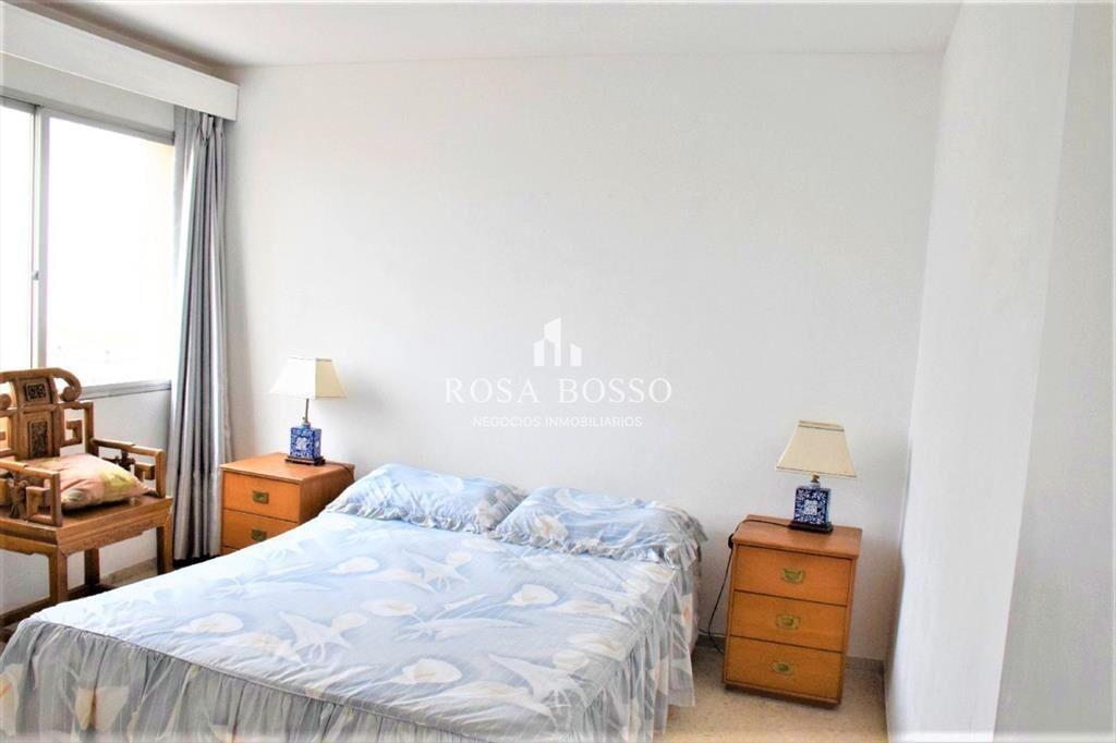 Apartamento en Peninsula, 2 dormitorios *