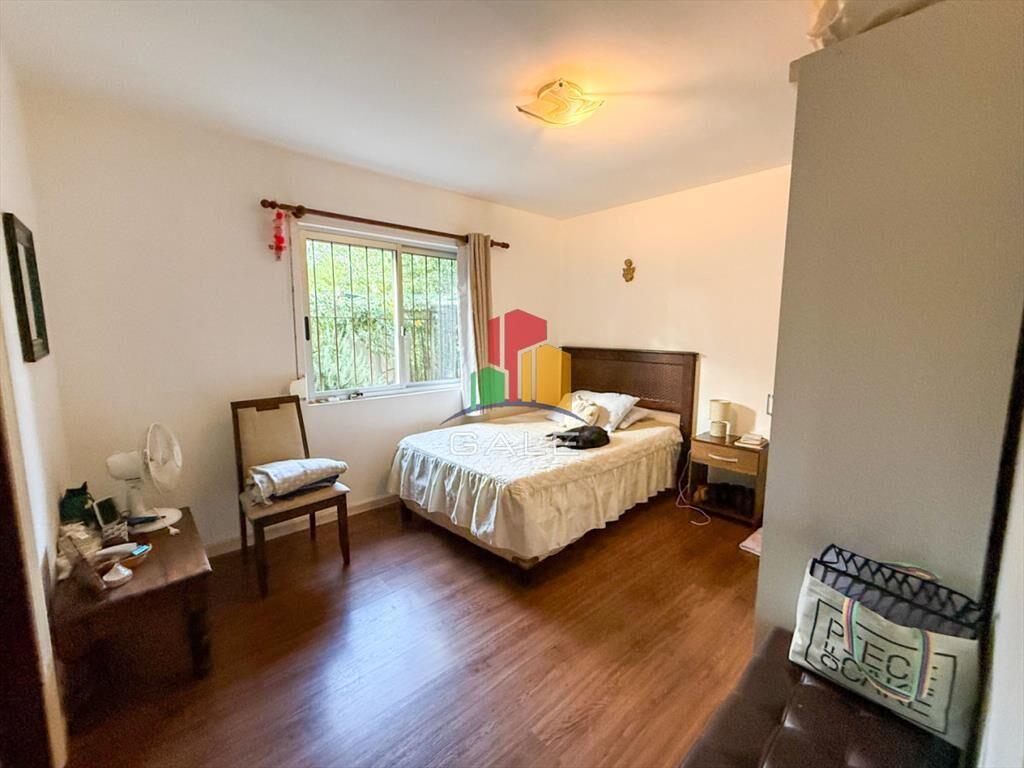 VENTA CASA 3 DORMITORIOS + LOFT 2 SUITES JARDINES