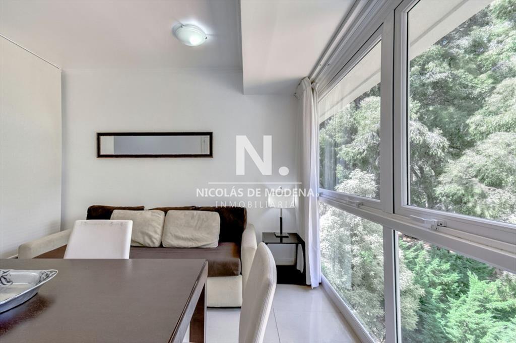 Vende apartamento de 1 dormitorio en Green Park,