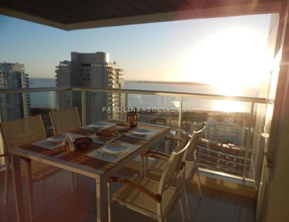 Apartamento en venta de 2 dormitorios frente al mar, Miami