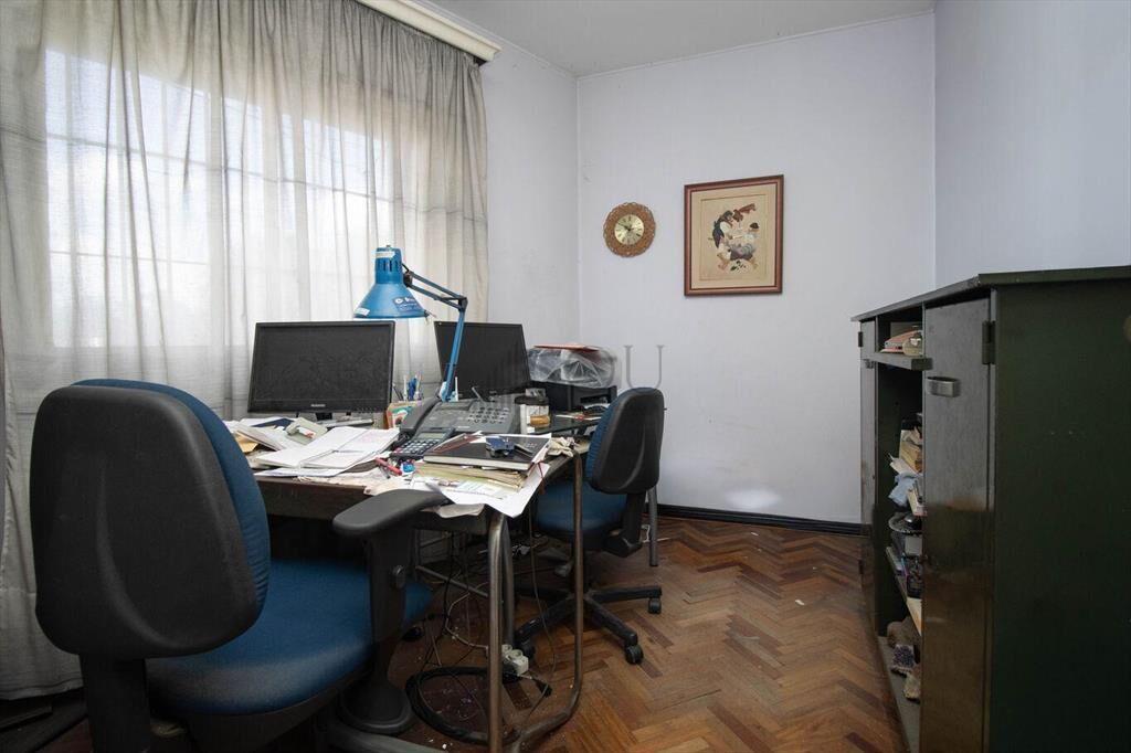 Venta casa 5 dormitorios y garaje en Cerrito
