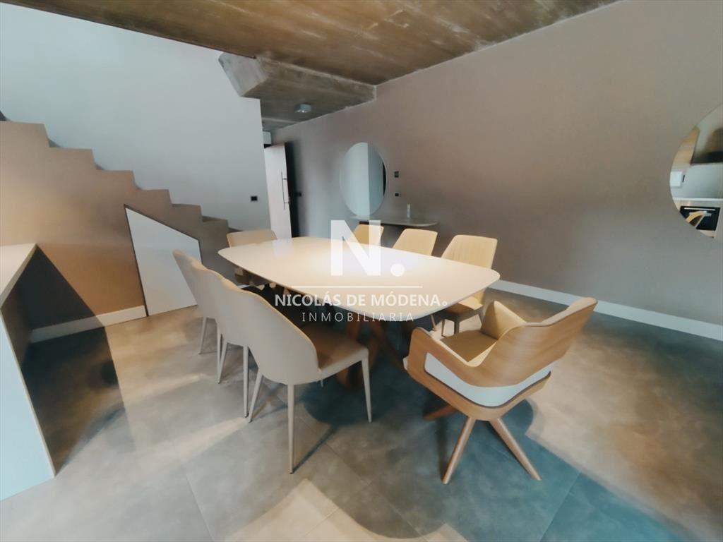 Espectacular casa en barrio Solanas, venta
