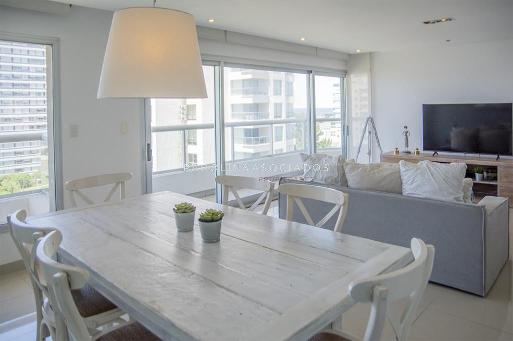 Apartamento de 3 dormitorios en Brava Biarritz,