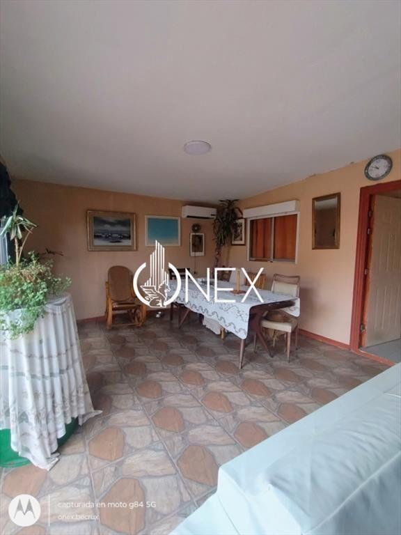 Venta 2 casas en un mismo padrón + piscina en