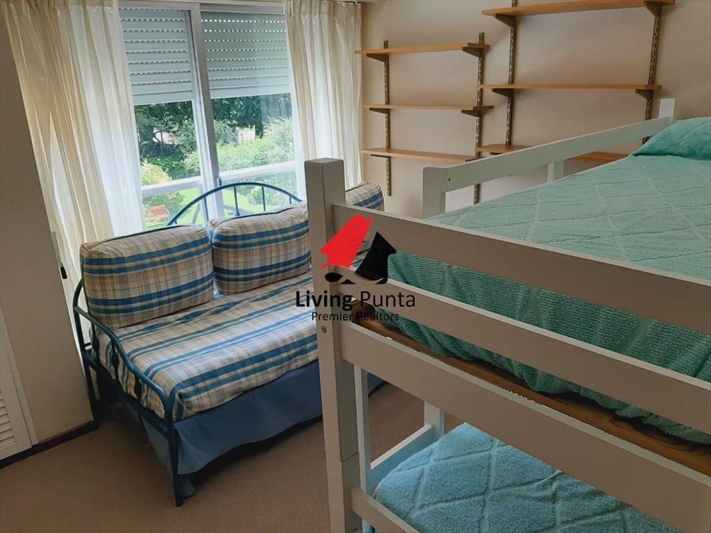 Apartamento en venta en sobre Av. Roosevelt