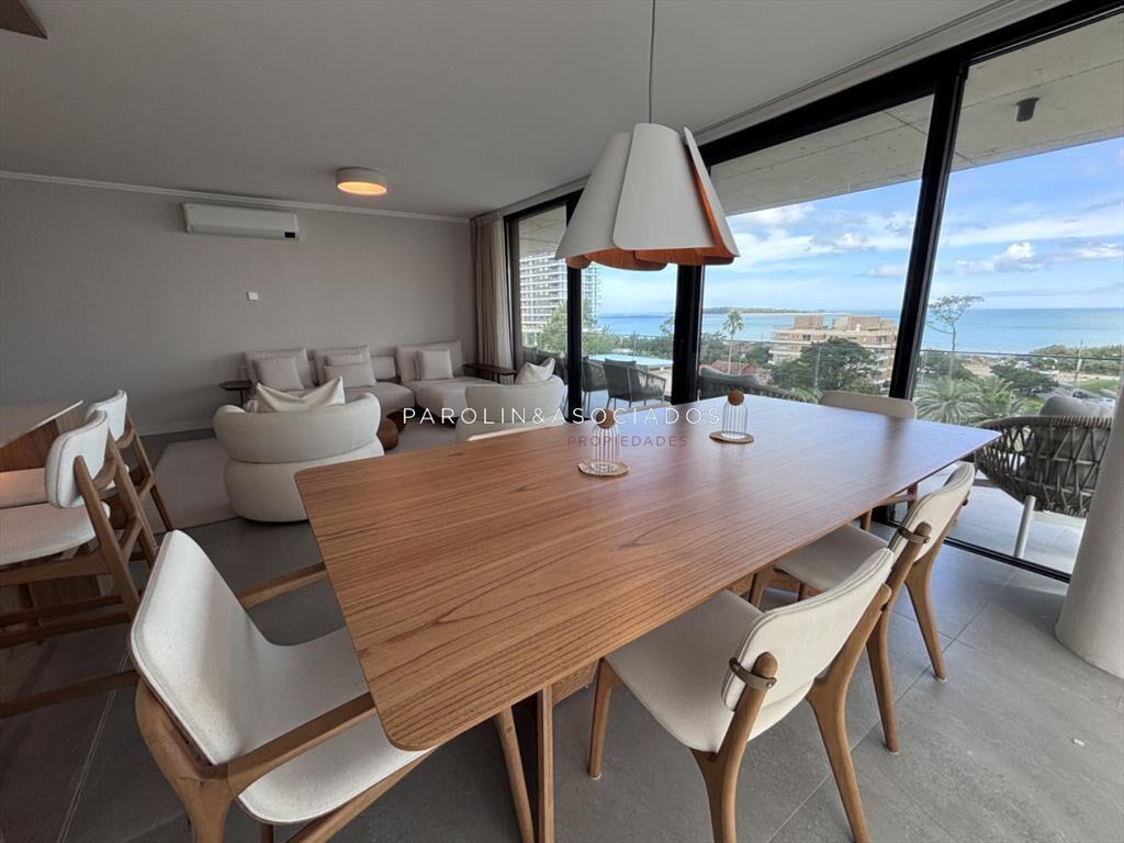 EXCLUSIVO APARTAMENTO EN VENTA DE 3 DORMITORIOS