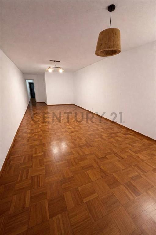 Apartamento Pocitos, 3 Dormitorios c/ Renta - Balcon y vi...