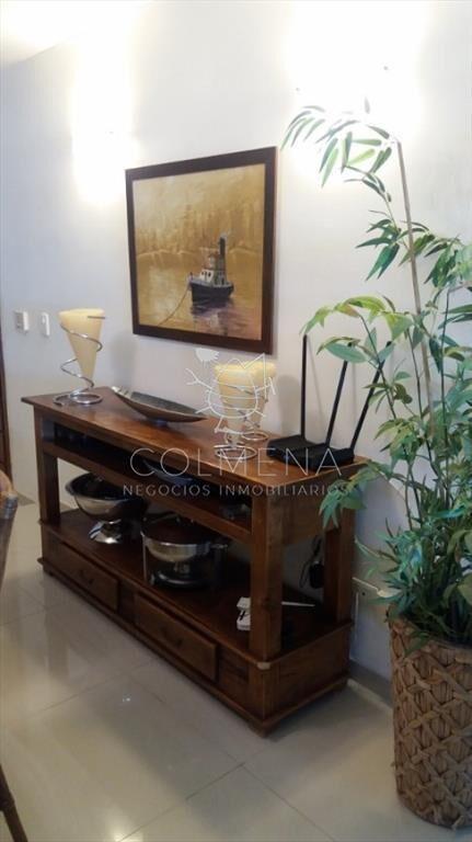 Apartamento en muy buena ubicacion, de 3 dor, 3