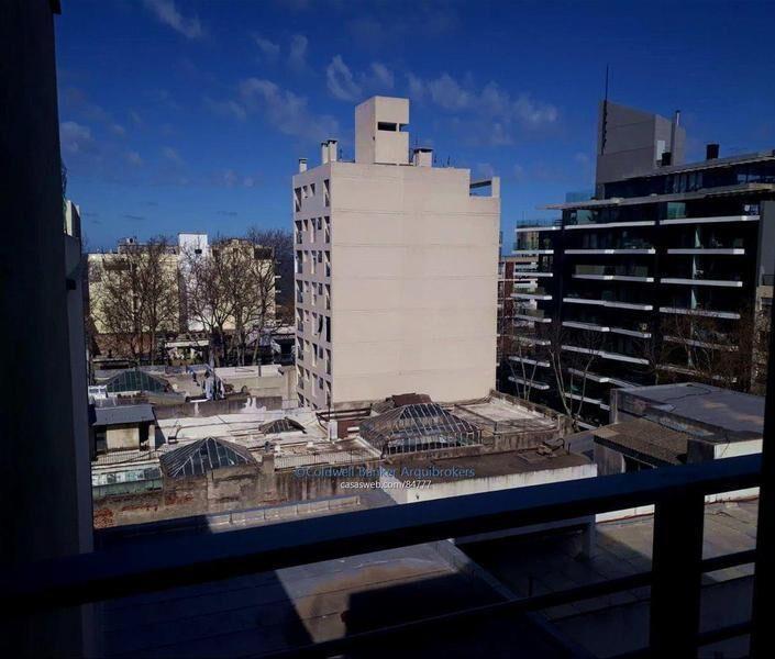 Apartamento de 2 dormitorios en venta en Centro con renta