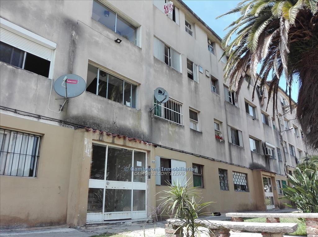 Venta Apartamento en Complejo Parque Jardín Colón