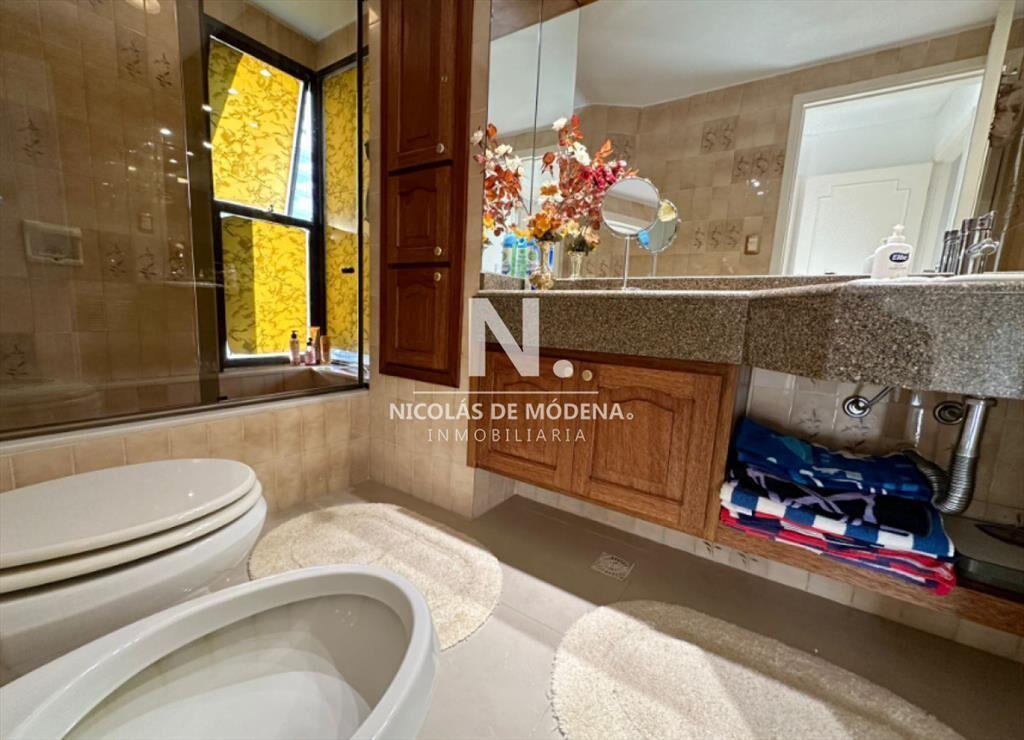Vende Apartamento frente al mar en Brava, Punta 2