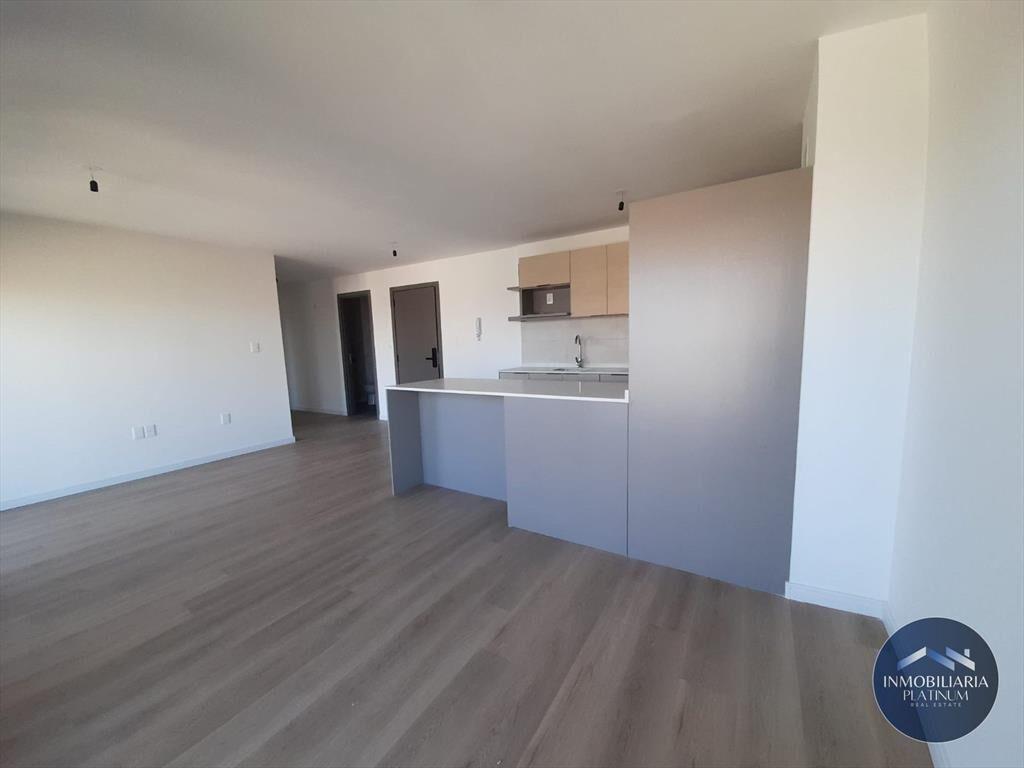 Apartamento dos dormitorios y terraza en venta en La Bla...