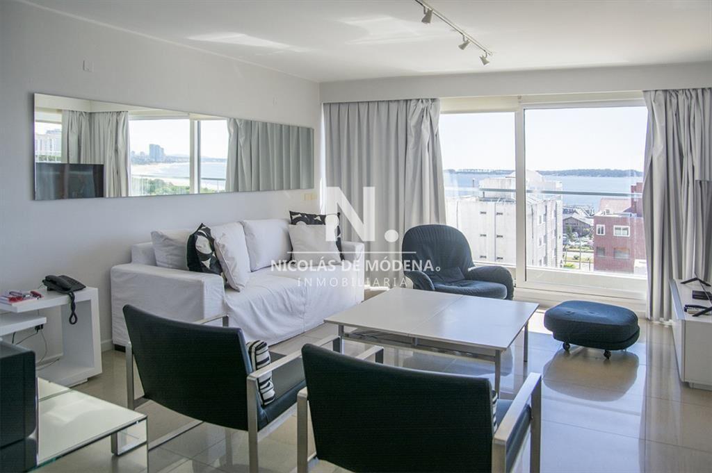 Hermoso departamento en venta. Alexander