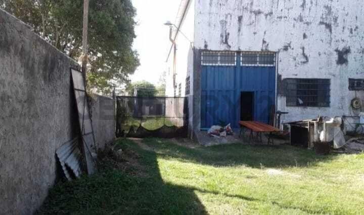 VENTA LOCAL COMERCIAL CON DEPÓSITO!EXCELENTE UBICACION.AC...