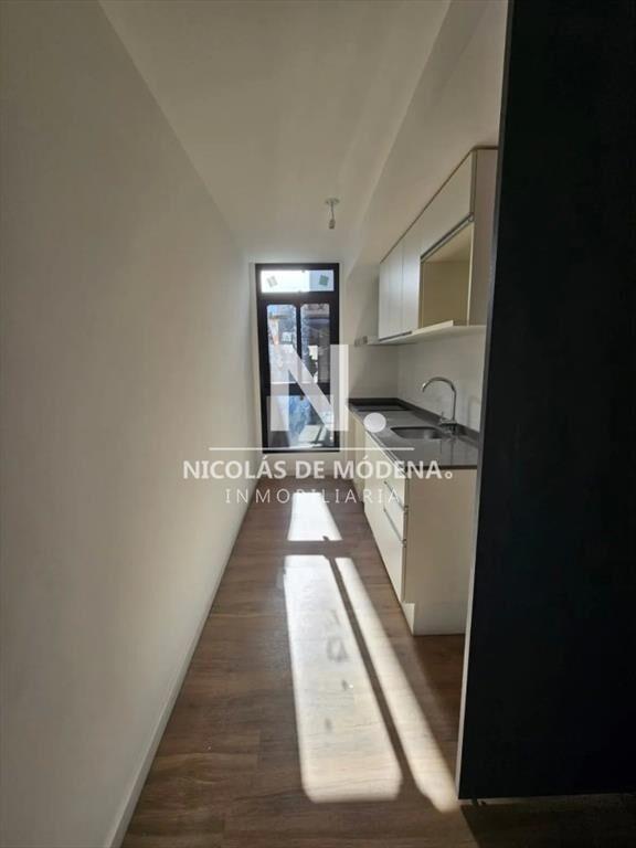Venta Apartamento de 2 dormitorios Con Renta en