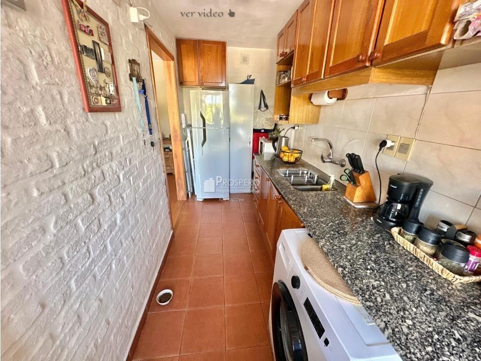 VA2266/P venta apto 3 dorm Cordon sur