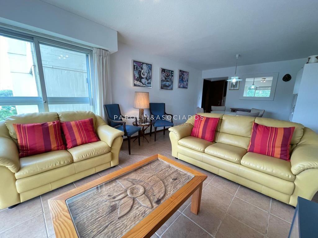 Departamento en venta en Parquemar Bosque, Punta