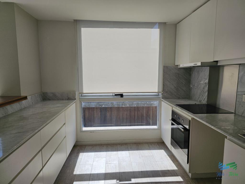 Alquiler anual apartamento penthouse frente al mar 3 dormit
