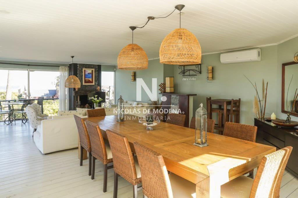 Casa de 5 dormitorios en venta en Montoya