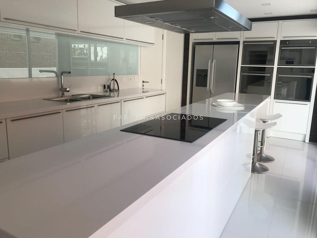 Apartamento en venta de 3 dormitorios en Mouette,
