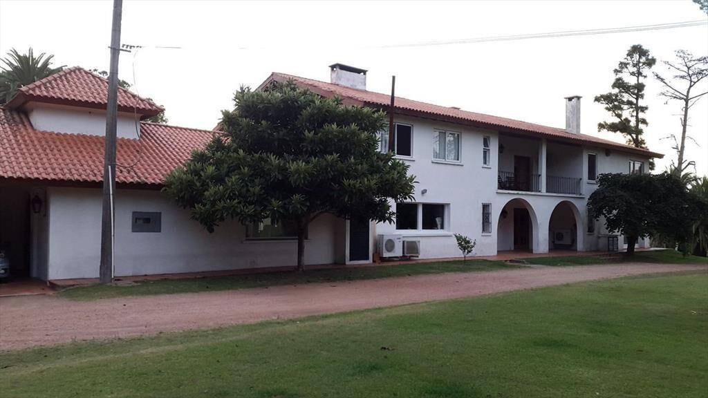 Venta casa y campo de 116 hectáreas en Melilla