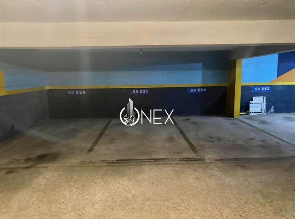 COCHERA EN VENTA EN ZONA DE TRES CRUCES- MONTEVIDEO