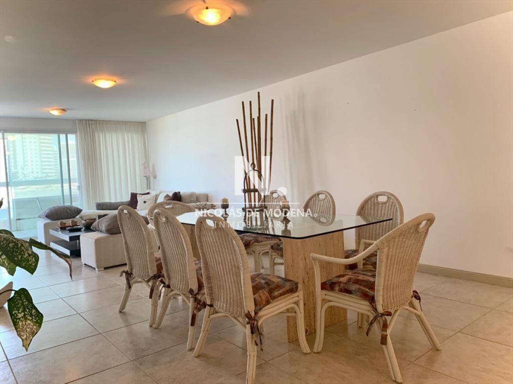 Oportunidad Apartamento en Venta y Alquiler de -