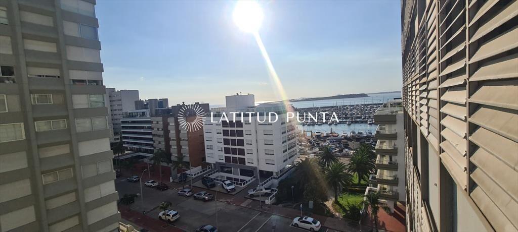 Apartamento en venta de 2 dormitorios en Bahía